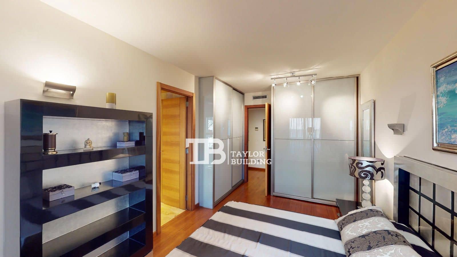 3 bedroom Flat for sale in Palma de Mallorca - € 950,000 (Ref: 8532412)