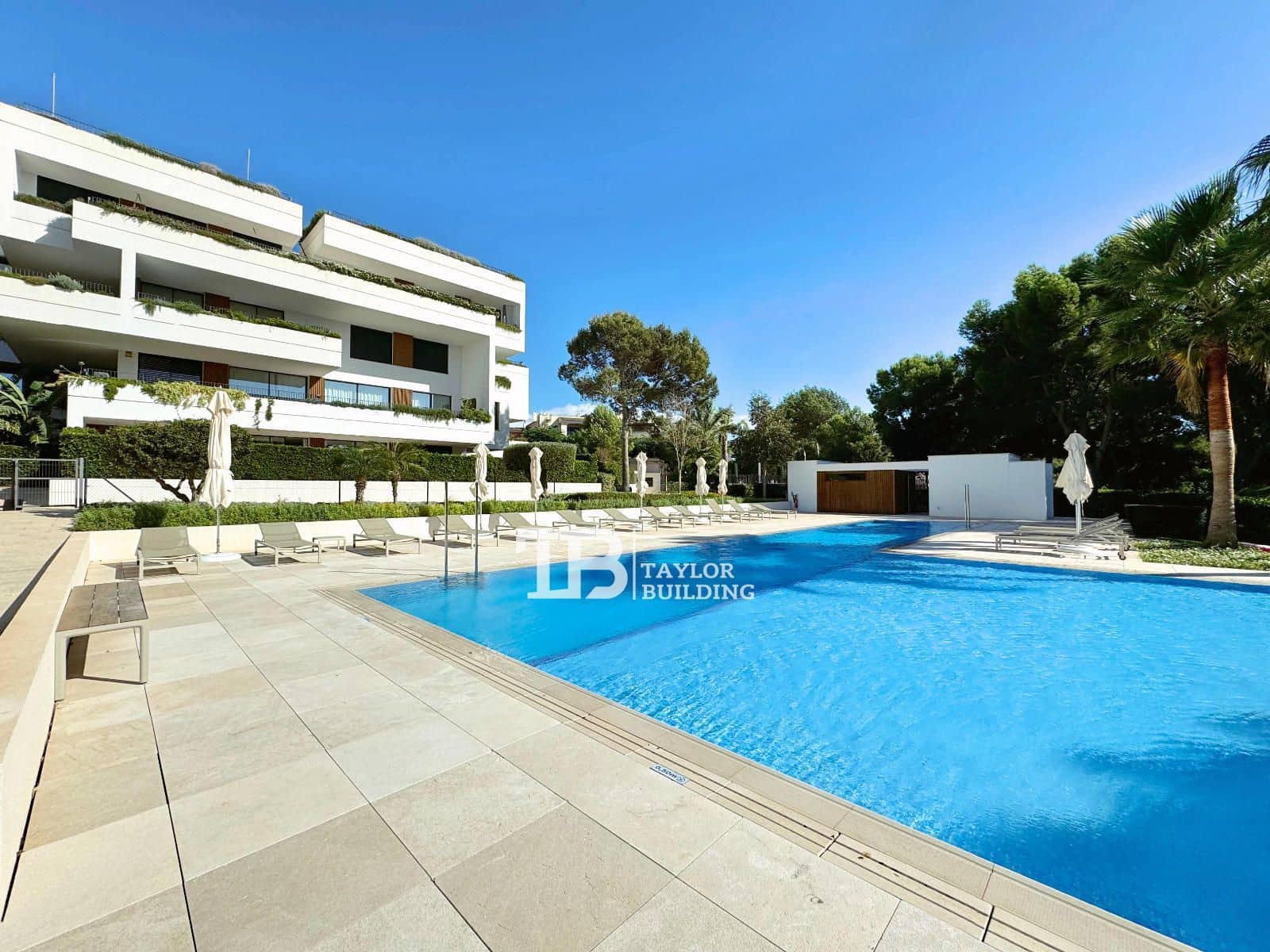 3 chambre Appartement à vendre à Santa Ponsa avec piscine garage - 3 200 000 € (Ref: 8585868)