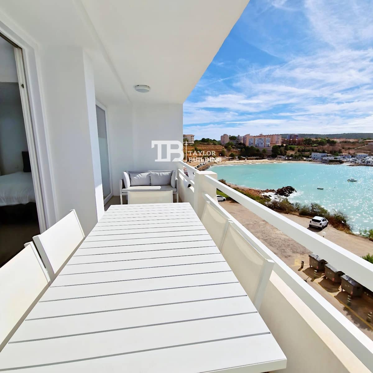 2 soverom Leilighet til salgs i El Toro / Port Adriano - € 520 000 (Ref: 8607872)