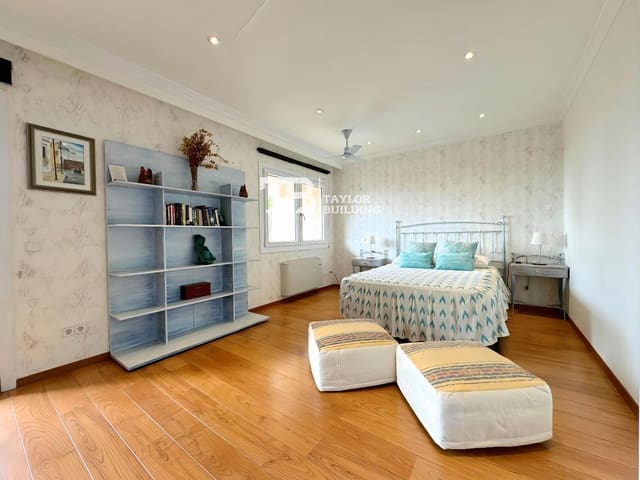 9 soverom Villa til salgs i Peguera / Paguera, Calvià med svømmebasseng garasje - € 4 200 000 (Ref: 8625647)