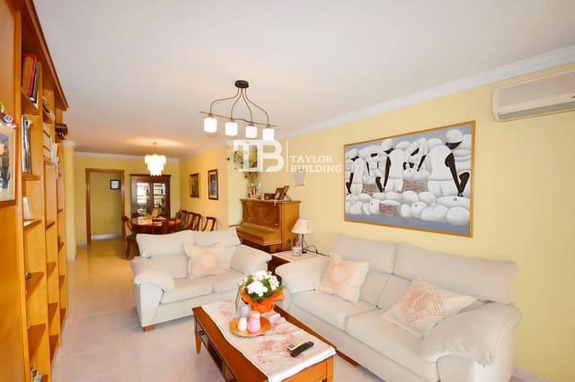 Piso de 4 habitaciones en El Camp Redo, Palma de Mallorca en venta con garaje - 599.000 € (Ref: 8848181)