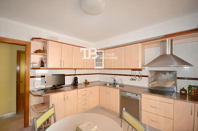 Piso de 4 habitaciones en El Camp Redo, Palma de Mallorca en venta con garaje - 599.000 € (Ref: 8848181)