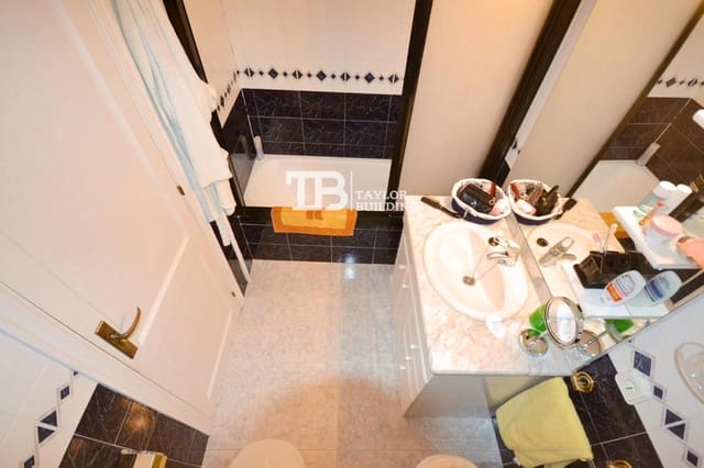 Piso de 4 habitaciones en El Camp Redo, Palma de Mallorca en venta con garaje - 599.000 € (Ref: 8848181)