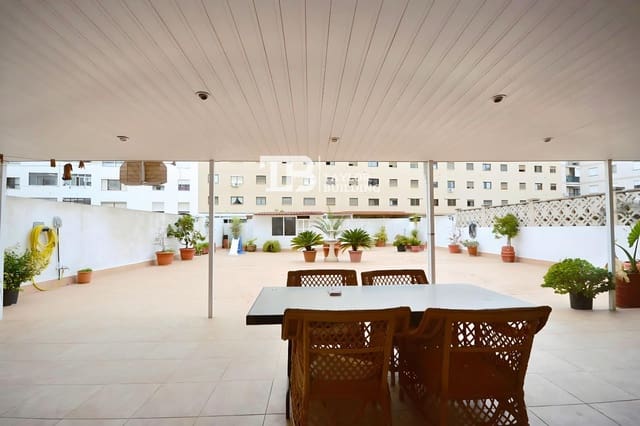 Piso de 4 habitaciones en El Camp Redo, Palma de Mallorca en venta con garaje - 599.000 € (Ref: 8848181)