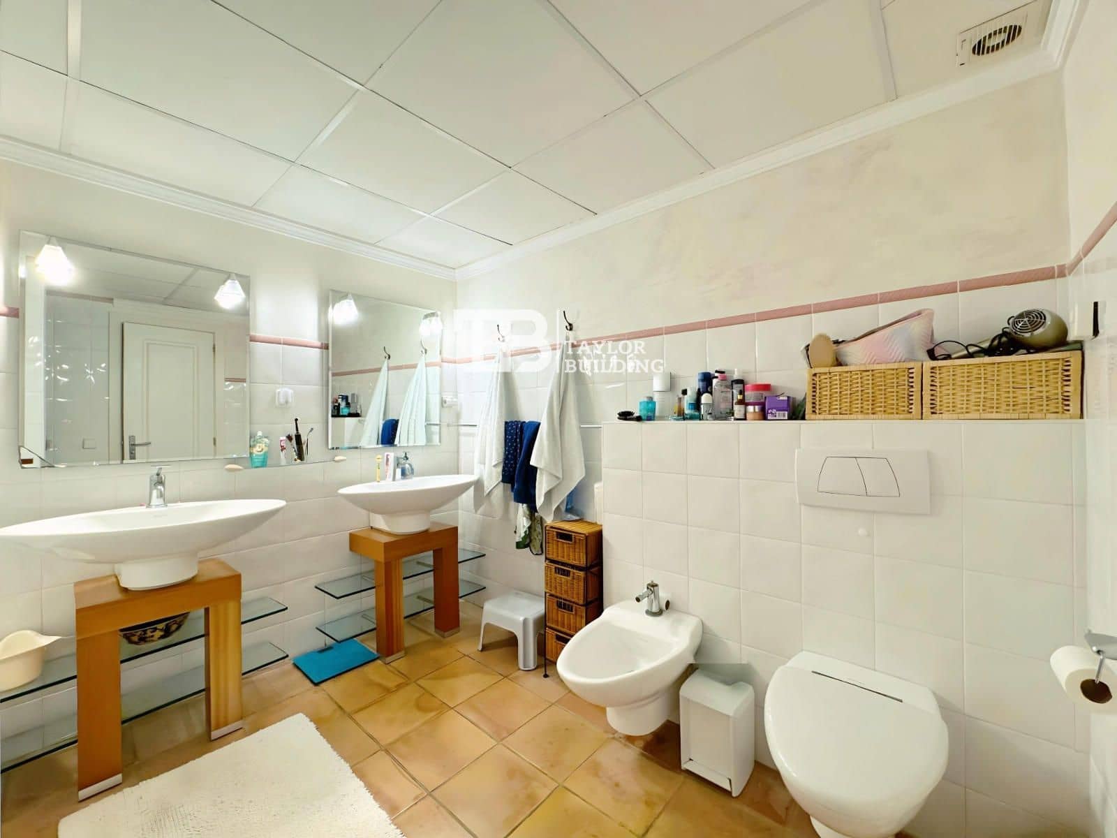 2 chambre Appartement à vendre à Santa Ponsa avec piscine garage - 750 000 € (Ref: 8953026)