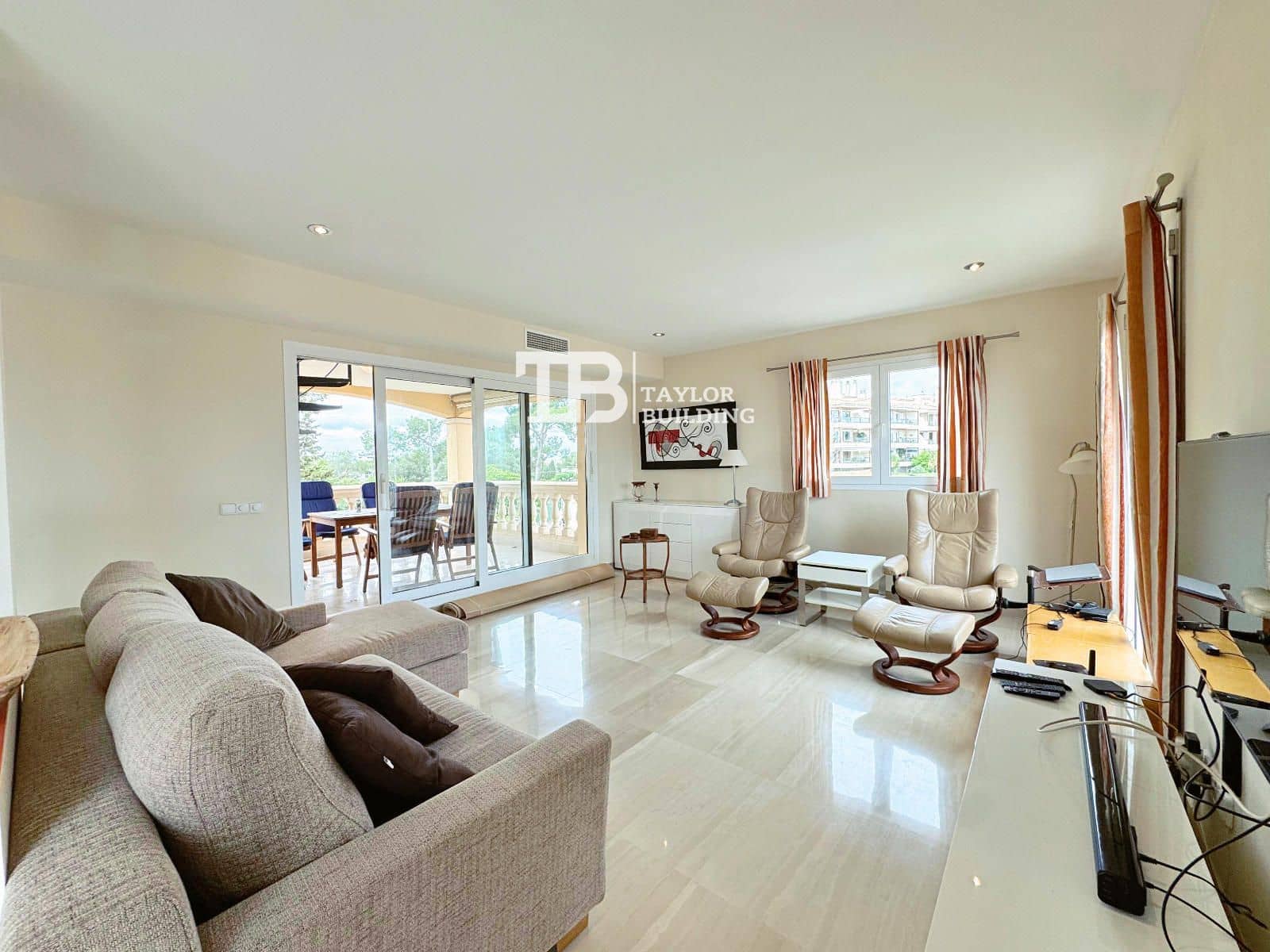 3 soveværelse Penthouse til salg i Palma de Mallorca med swimmingpool garage - € 1.200.000 (Ref: 9002427)