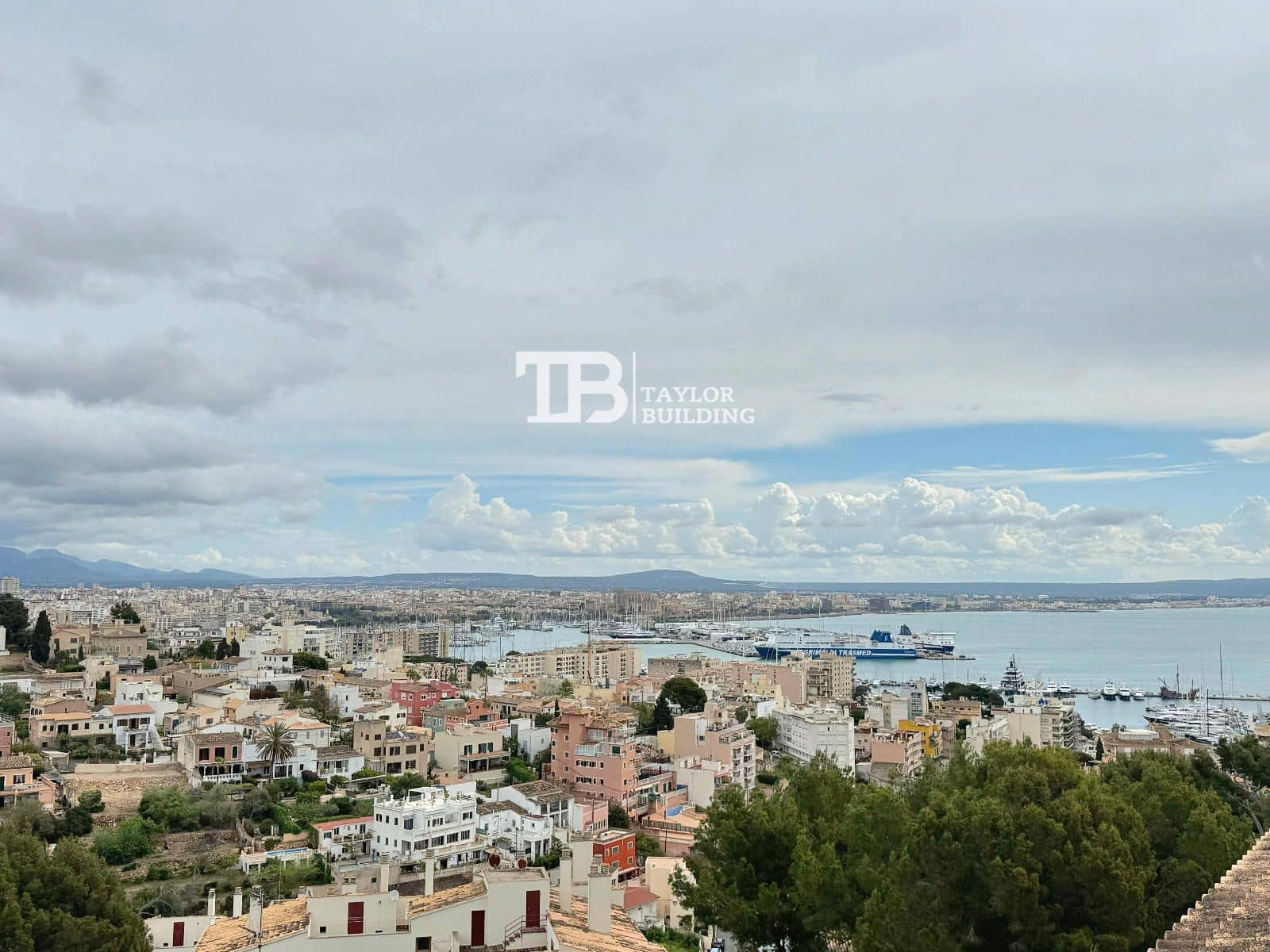 3 soveværelse Penthouse til salg i Palma de Mallorca med swimmingpool garage - € 1.200.000 (Ref: 9002427)