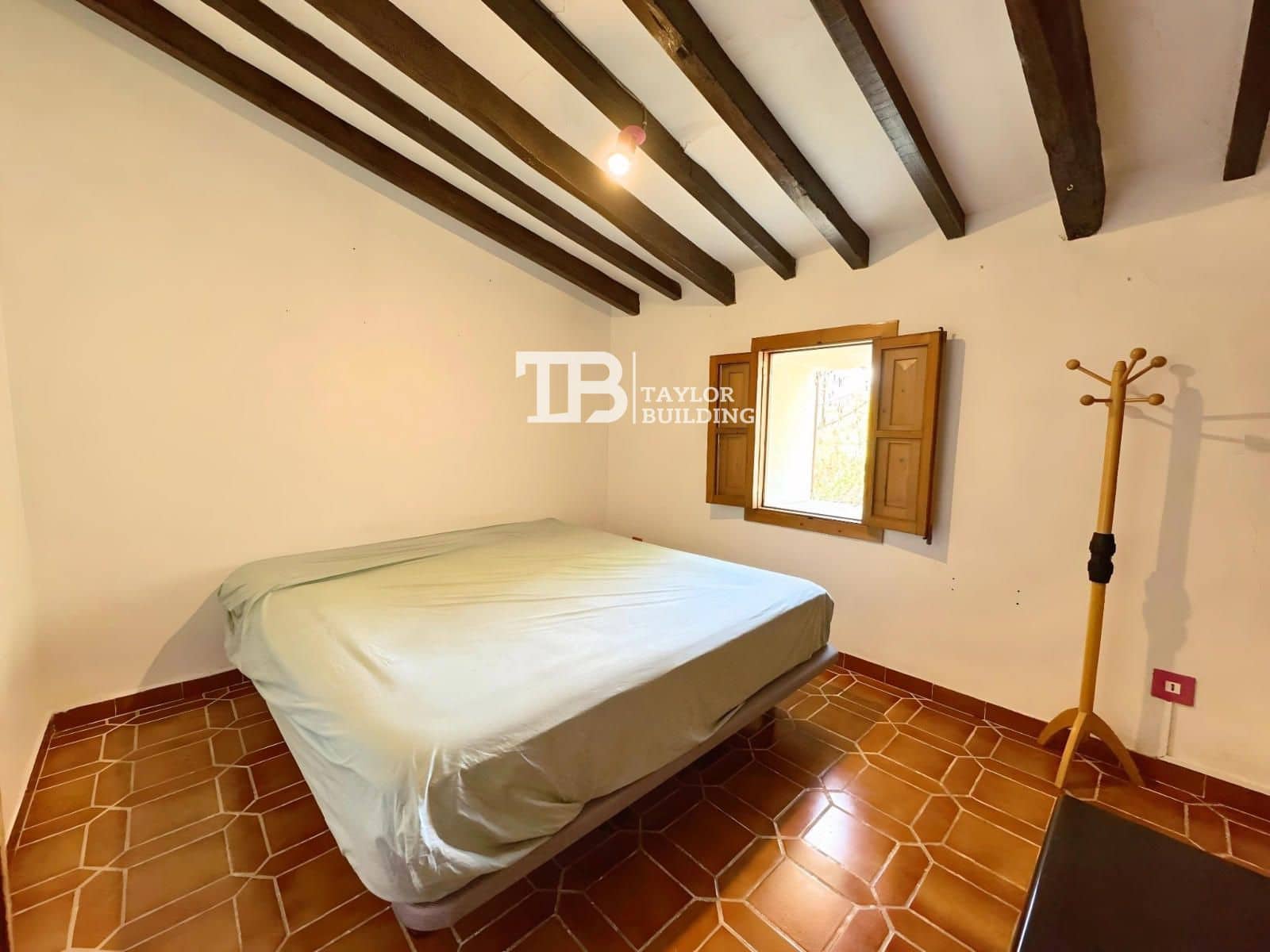 8 soverom Villa til salgs i Establiments med garasje - € 1 399 990 (Ref: 9108096)