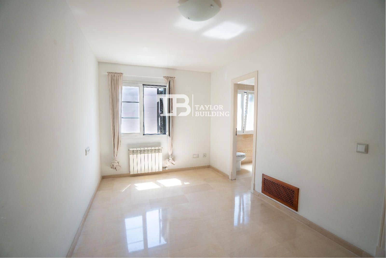 2 soverom Leilighet til salgs i Palma de Mallorca med garasje - € 649 000 (Ref: 9162922)