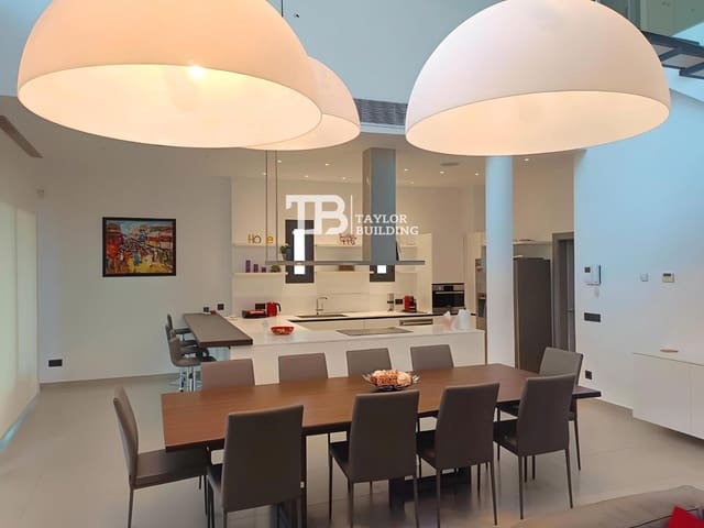 4 bedroom Villa for sale in Costa de la Calma, Calvià with pool garage - € 2,229,000 (Ref: 9175600)