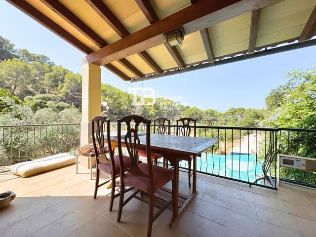 6 soverom Villa til salgs i Andratx med garasje - € 1 390 000 (Ref: 9177031)