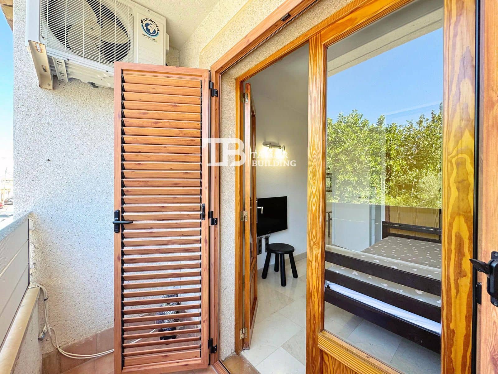 3 bedroom Townhouse for sale in Palma de Mallorca with garage - € 495,000 (Ref: 9231992)