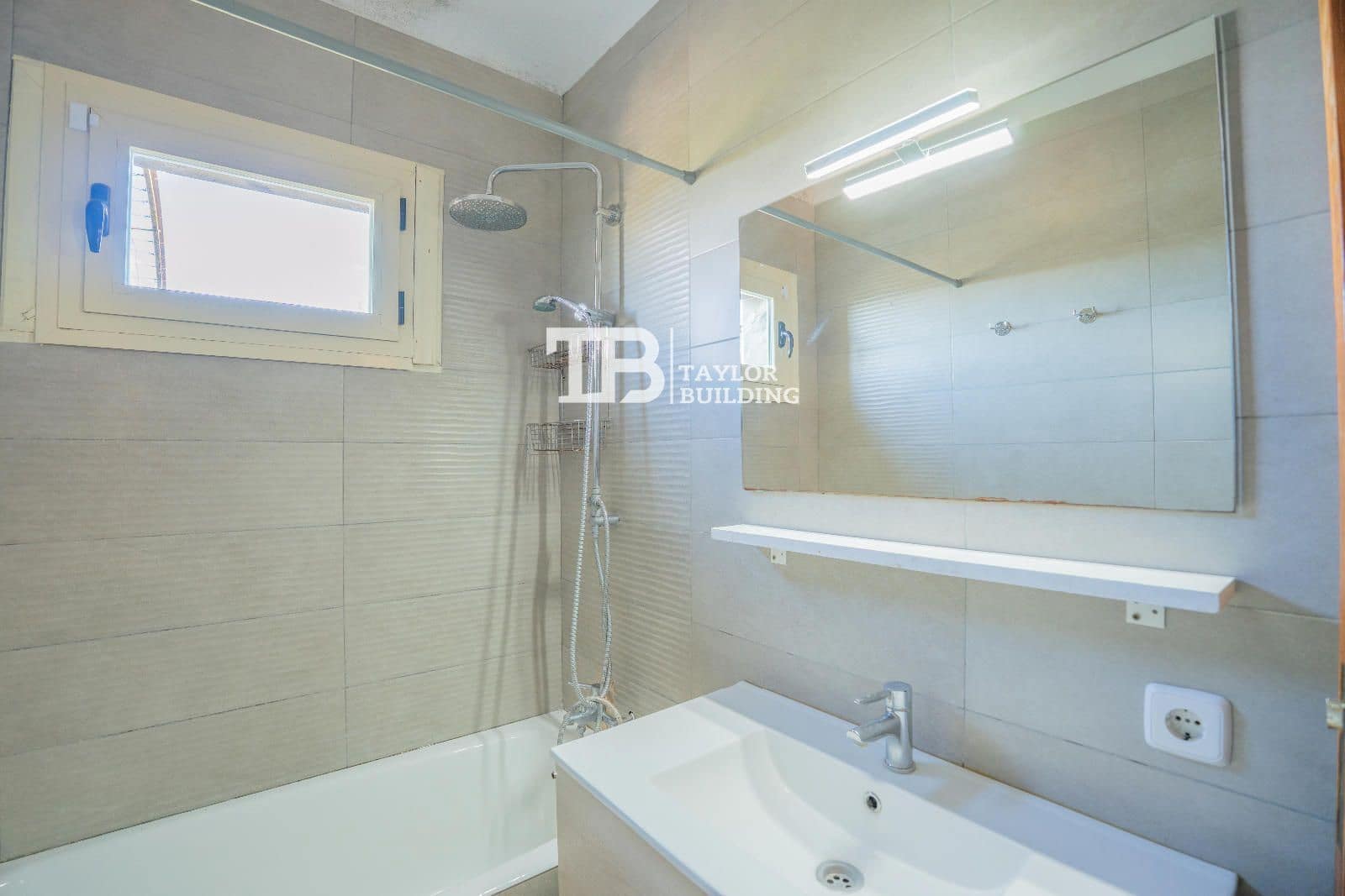 4 soveværelse Villa til salg i Galilea med swimmingpool garage - € 1.250.000 (Ref: 9235803)