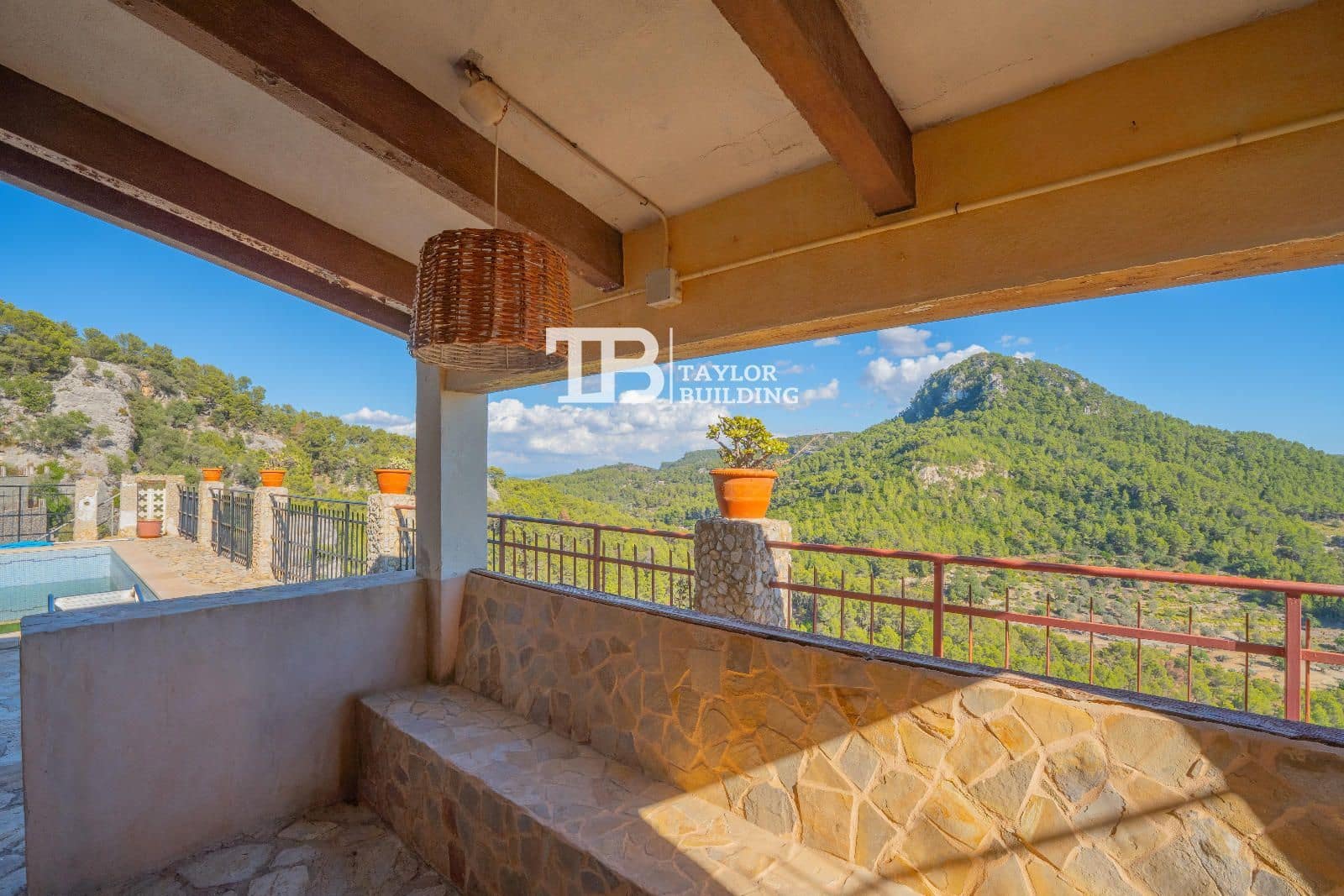 4 soveværelse Villa til salg i Galilea med swimmingpool garage - € 1.250.000 (Ref: 9235803)