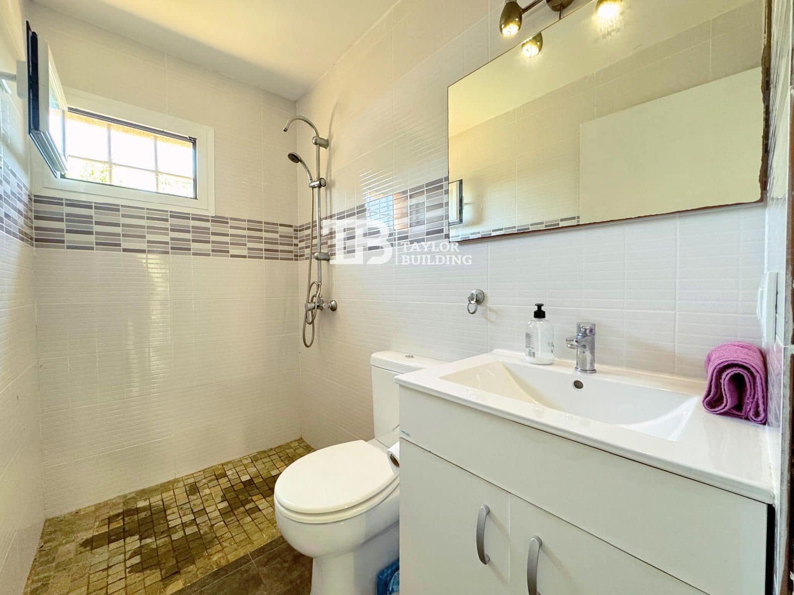 4 soverom Villa til salgs i Llucmajor med svømmebasseng garasje - € 660 000 (Ref: 9254070)