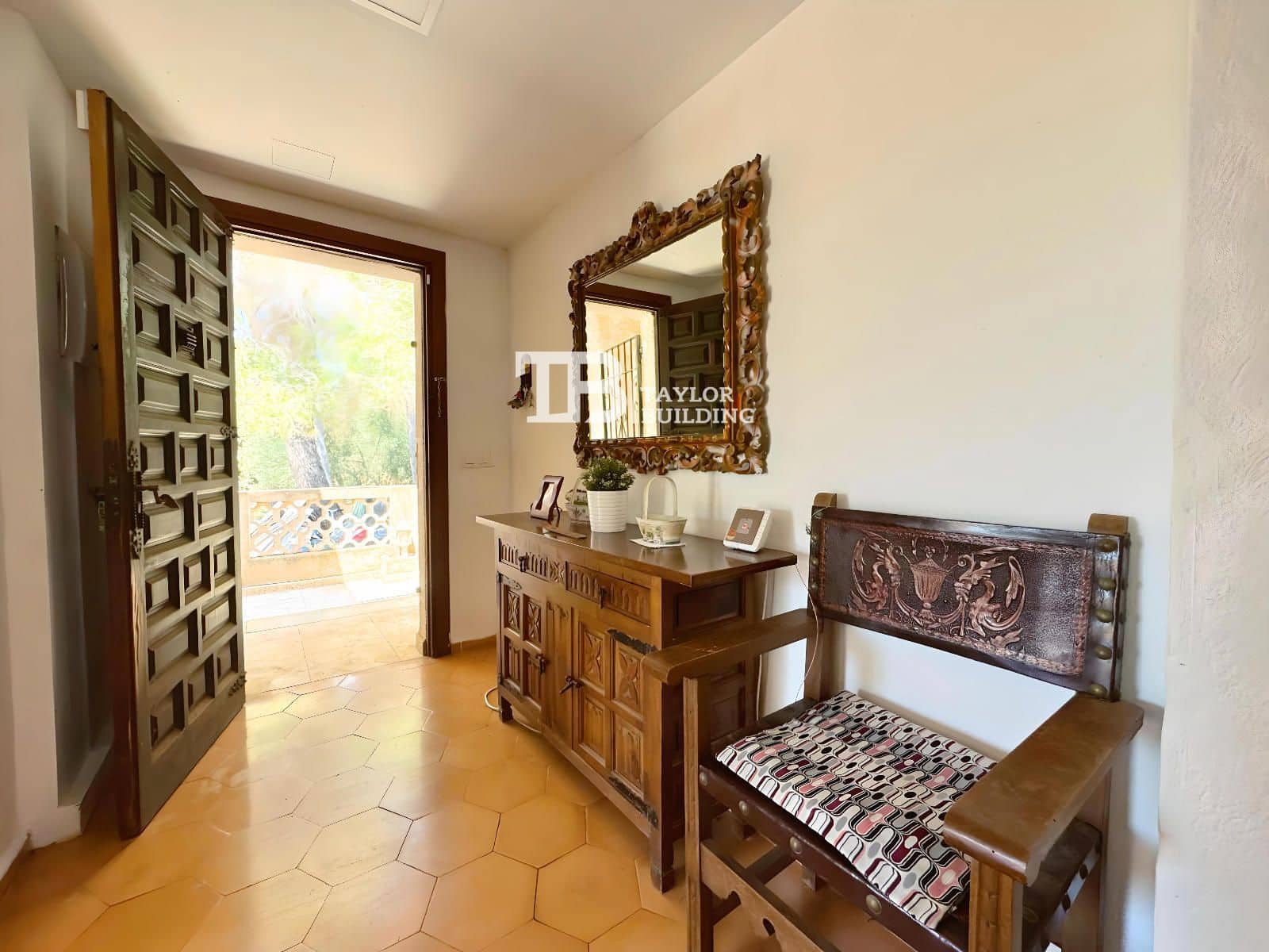 4 soverom Villa til salgs i Llucmajor med svømmebasseng garasje - € 660 000 (Ref: 9254070)