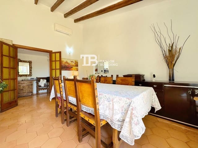 4 soverom Villa til salgs i Llucmajor med svømmebasseng garasje - € 660 000 (Ref: 9254070)