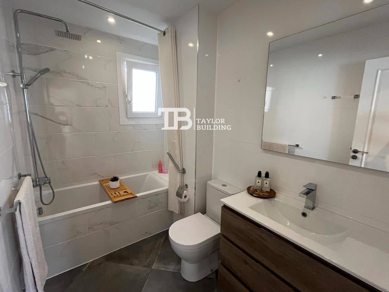 3 soverom Penthouse til leie i Portixol med garasje - € 2 250 (Ref: 9319917)