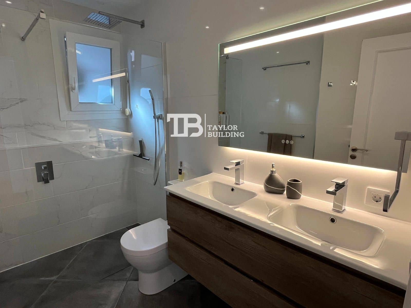 3 soverom Penthouse til leie i Portixol med garasje - € 2 250 (Ref: 9319917)