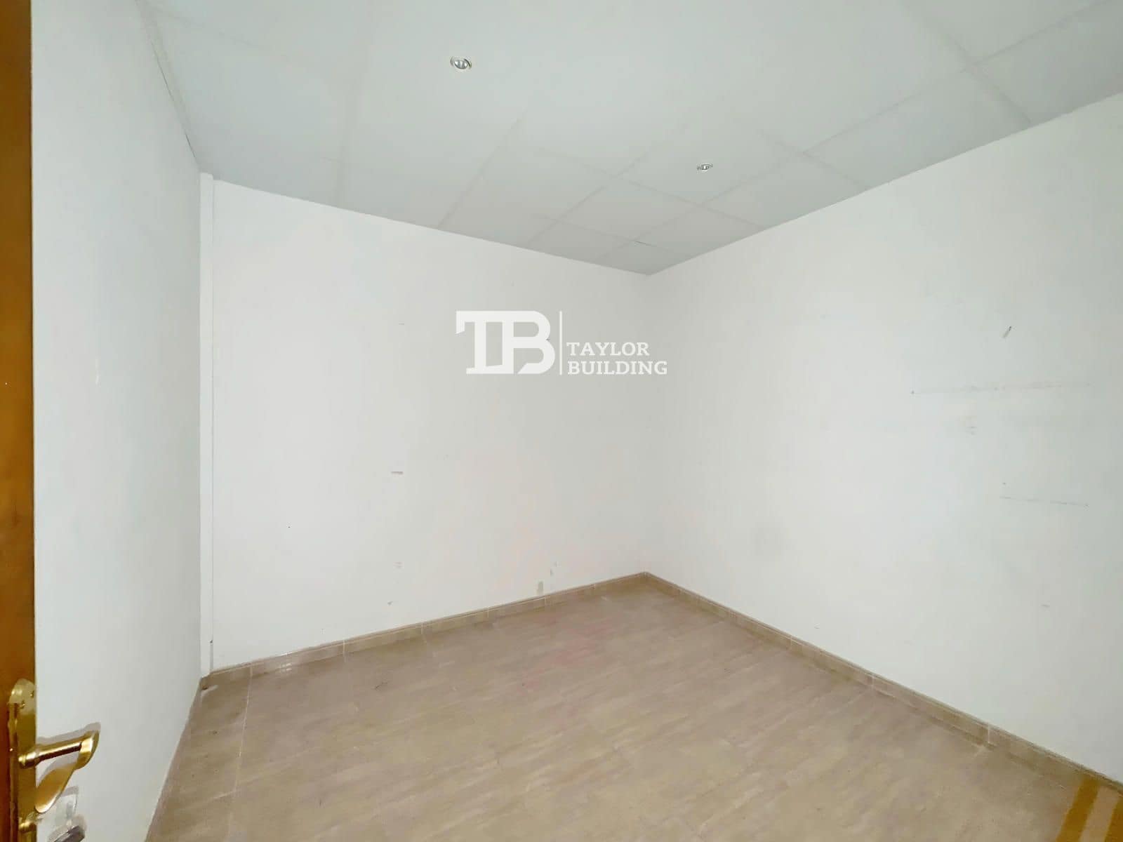 Erhverv til salg i Andratx med garage - € 300.000 (Ref: 9345344)