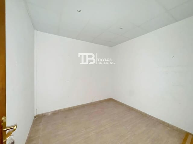 Erhverv til salg i Andratx med garage - € 300.000 (Ref: 9345344)