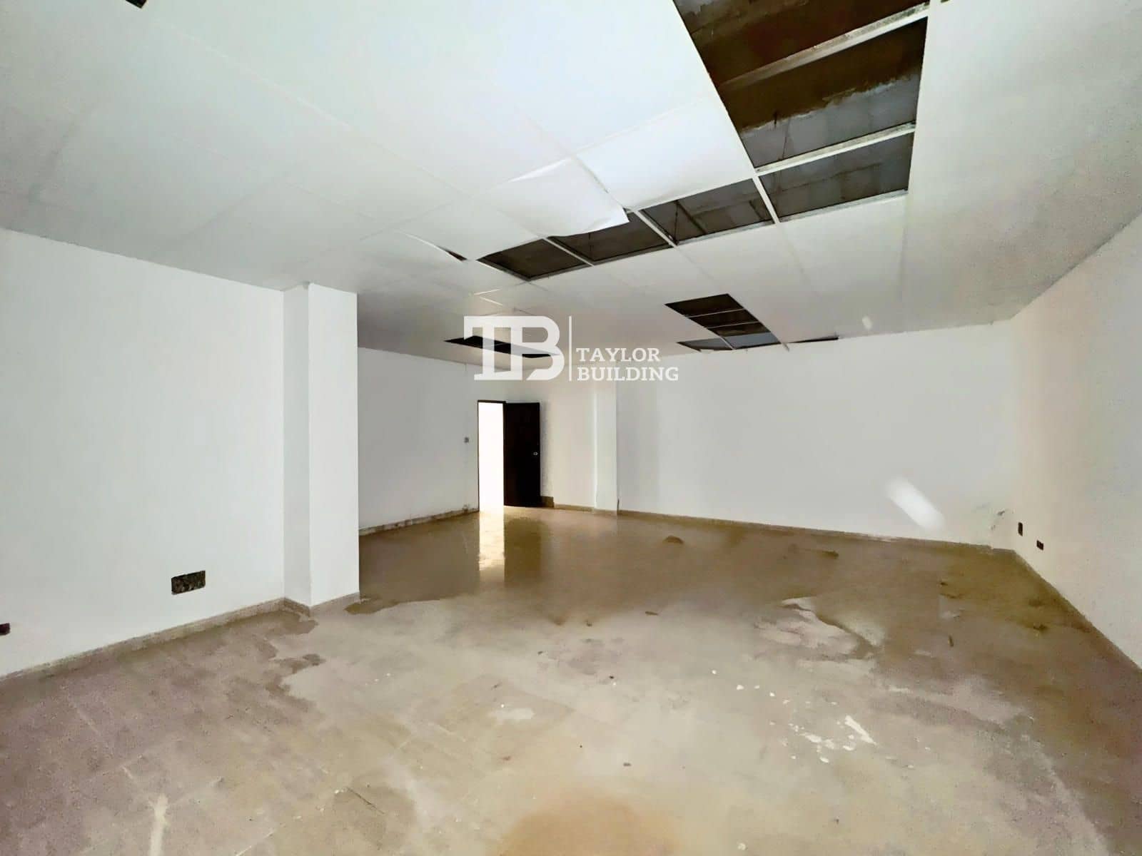 Erhverv til salg i Andratx med garage - € 300.000 (Ref: 9345344)