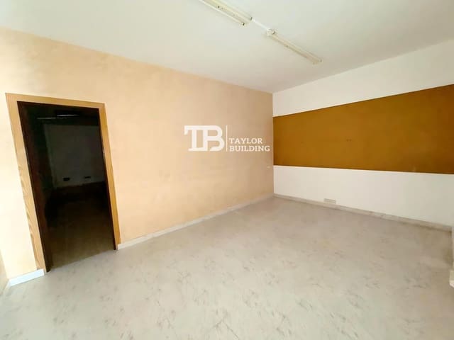 Erhverv til salg i Andratx med garage - € 300.000 (Ref: 9345344)