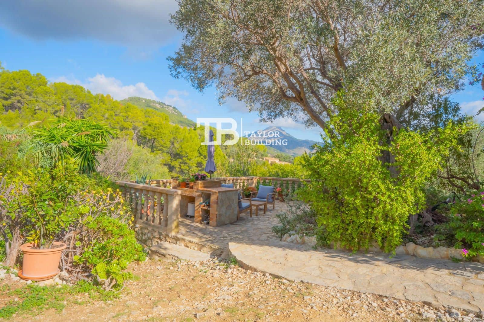 3 soveværelse Villa til salg i Es Capdella med swimmingpool garage - € 1.250.000 (Ref: 9347931)