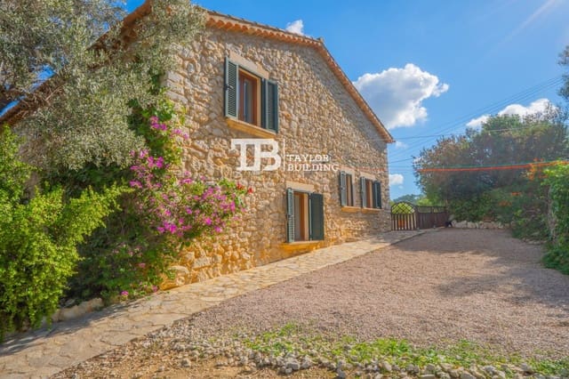 3 bedroom Villa for sale in Es Capdella, Calvià with pool garage - € 1,250,000 (Ref: 9347931)