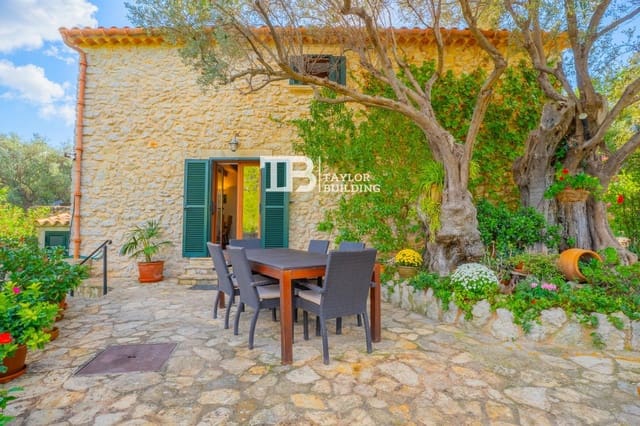 3 bedroom Villa for sale in Es Capdella, Calvià with pool garage - € 1,250,000 (Ref: 9347931)