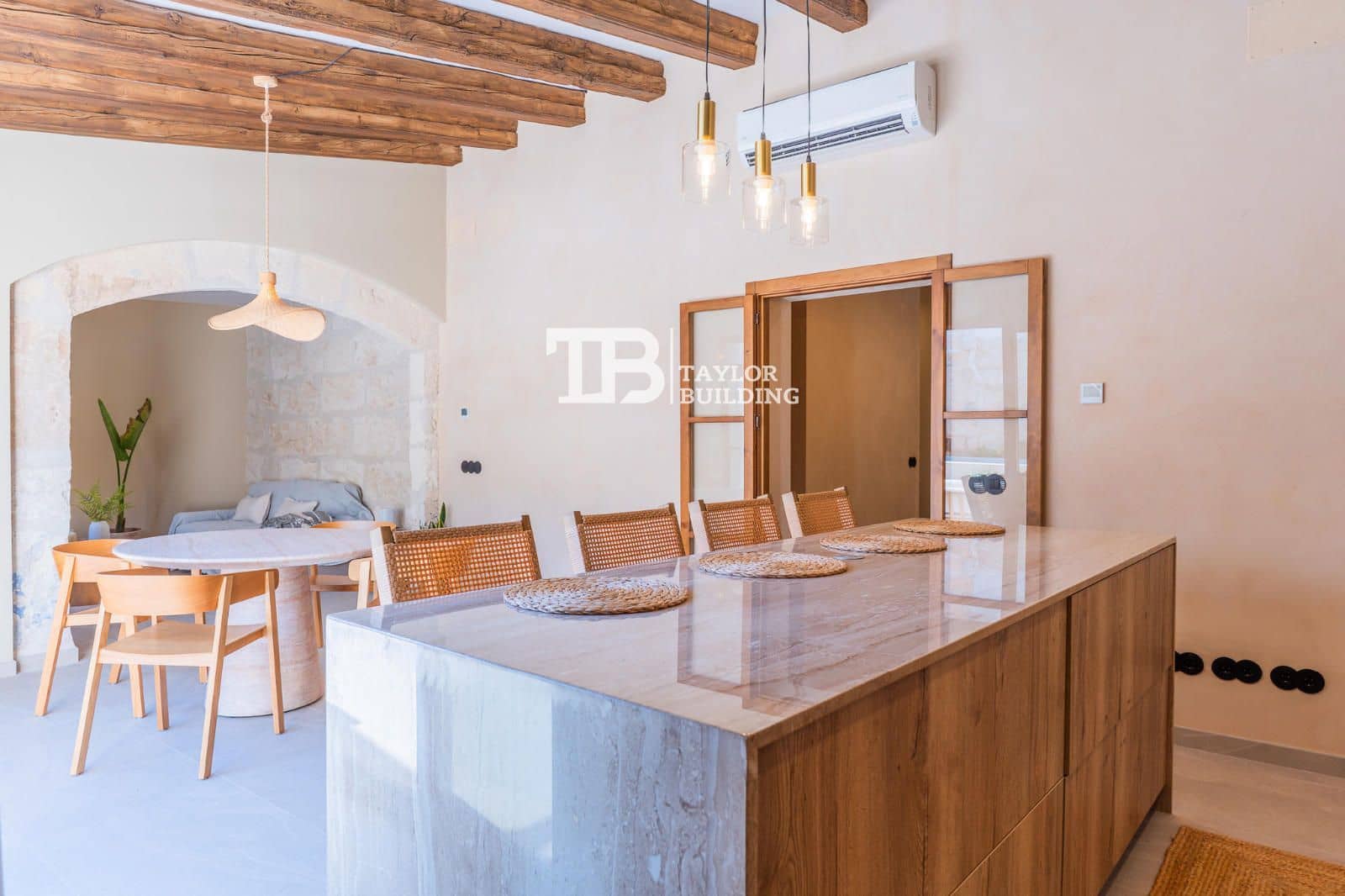 4 slaapkamer Villa te koop in Muro met zwembad garage - € 1.100.000 (Ref: 9354059)