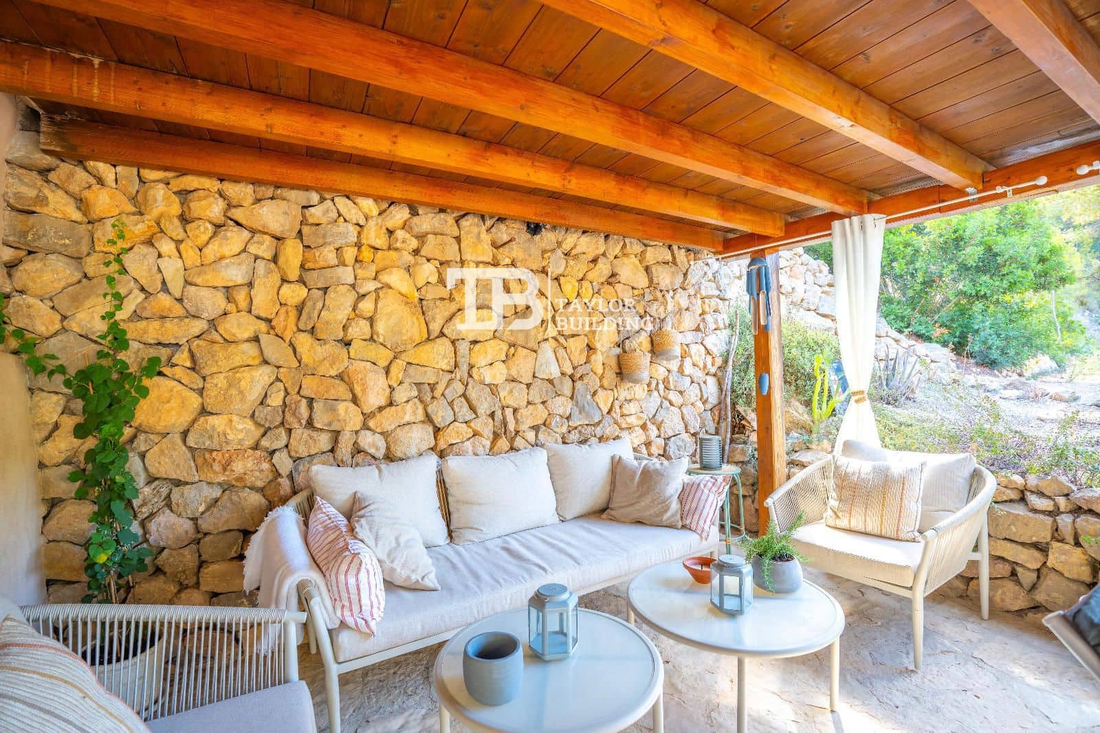 4 soveværelse Villa til salg i L'Arraco / S'Arraco med swimmingpool garage - € 5.995.000 (Ref: 9362981)