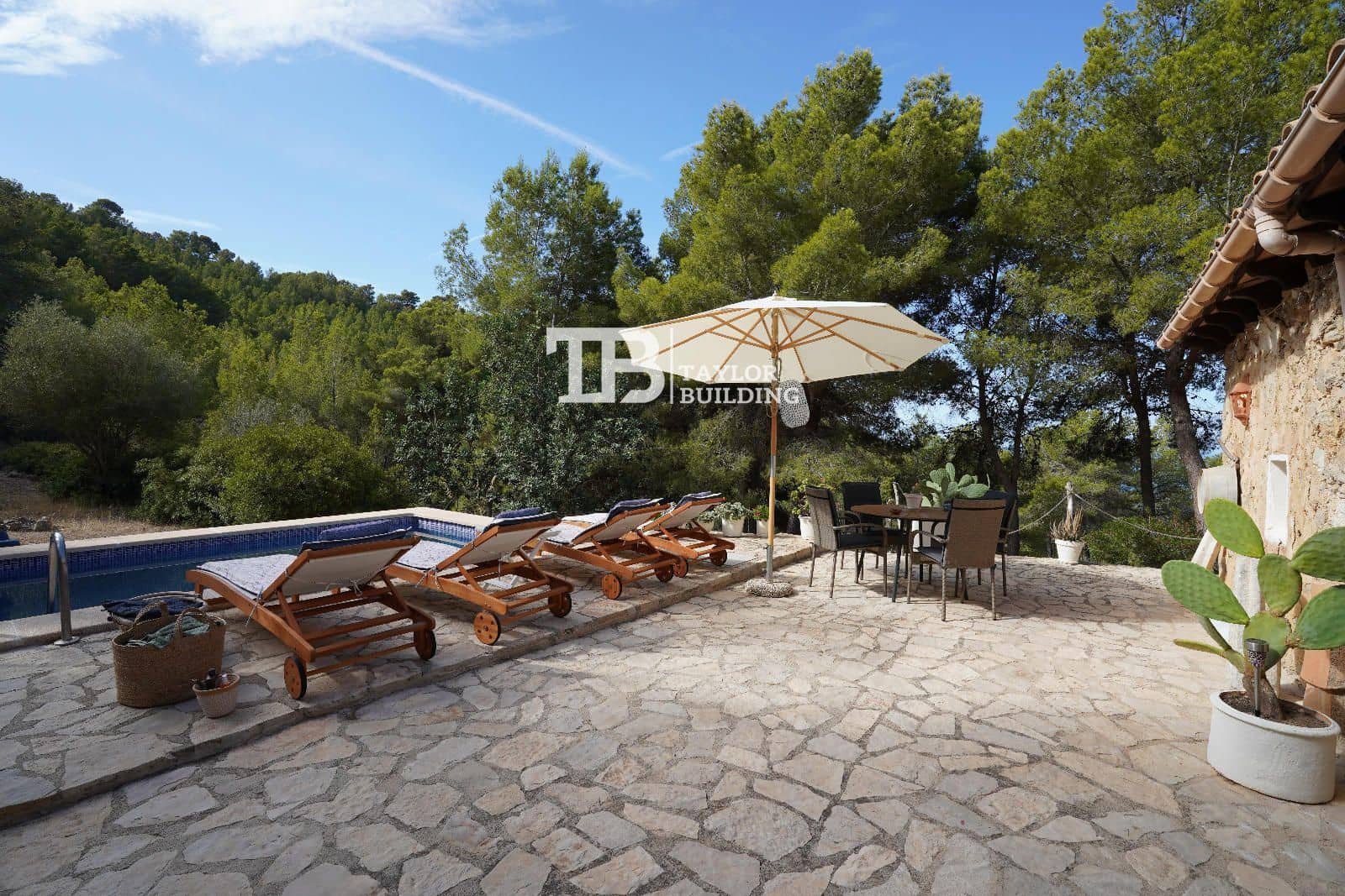 4 soveværelse Villa til salg i L'Arraco / S'Arraco med swimmingpool garage - € 5.995.000 (Ref: 9362981)