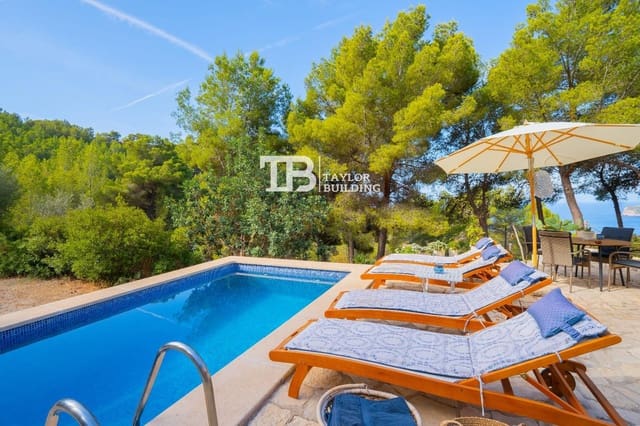 4 soverom Villa til salgs i L'Arraco / S'Arraco, Andratx med svømmebasseng garasje - € 5 995 000 (Ref: 9362981)