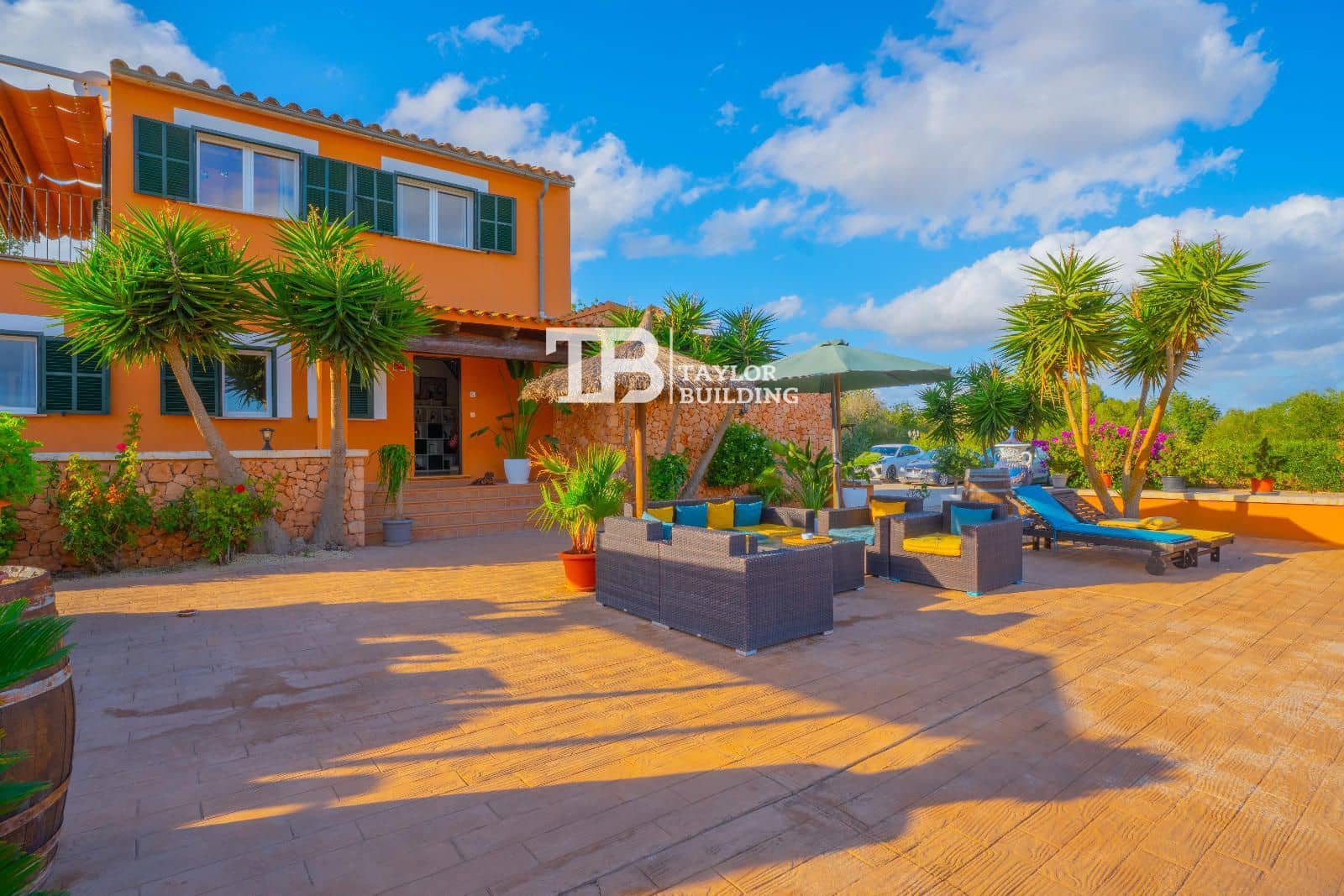 3 soveværelse Villa til salg i Campos med garage - € 1.250.000 (Ref: 9377999)