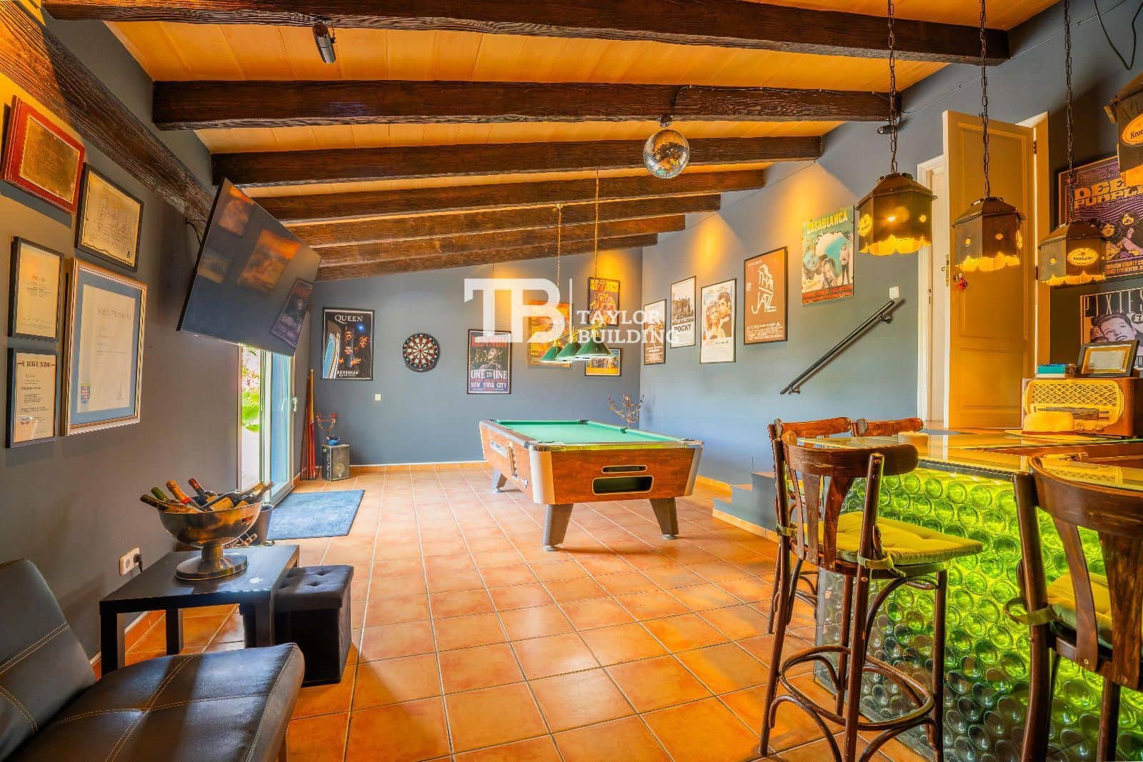 3 soveværelse Villa til salg i Campos med garage - € 1.250.000 (Ref: 9377999)