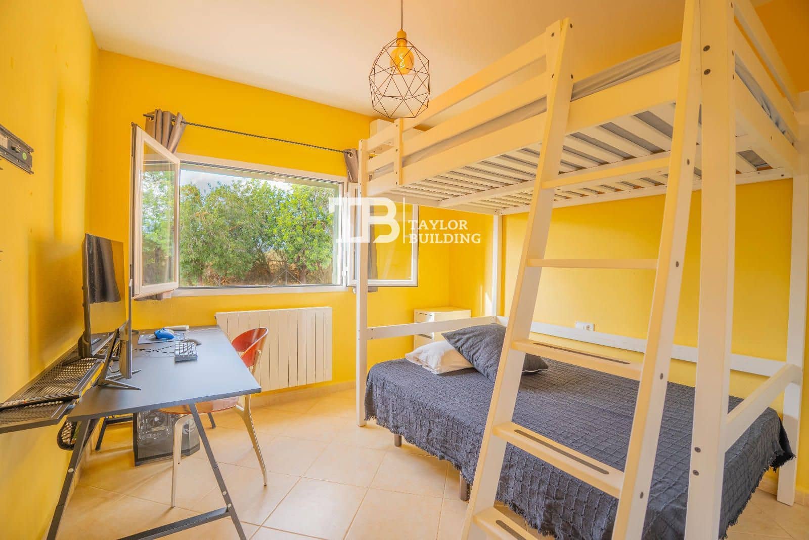 3 soveværelse Villa til salg i Campos med garage - € 1.250.000 (Ref: 9377999)