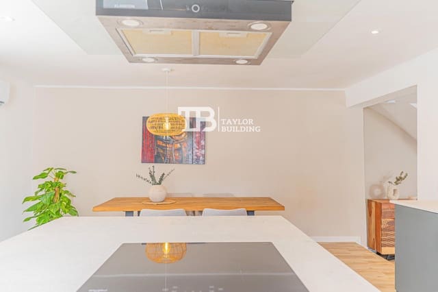 2 bedroom Townhouse for sale in Andratx with garage - € 460,000 (Ref: 9378209)