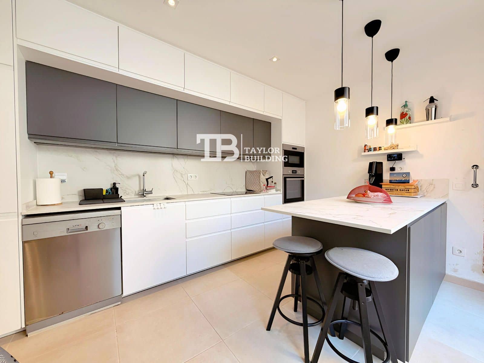 5 sypialnia Willa na sprzedaż w Andratx - 685 000 € (Ref: 9410379)