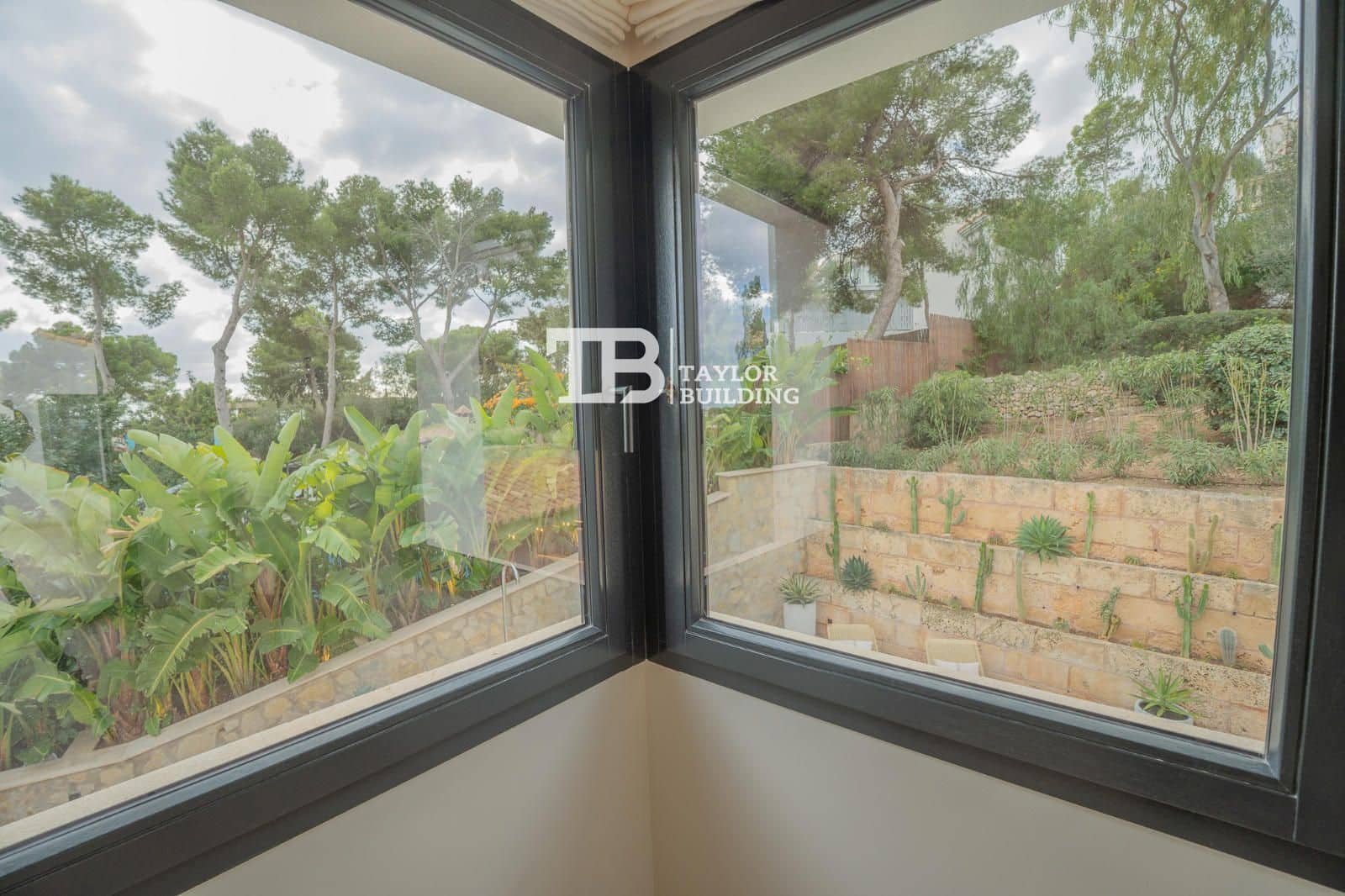 5 quarto Moradia para venda em Costa d'en Blanes com piscina garagem - 3 900 000 € (Ref: 9453613)