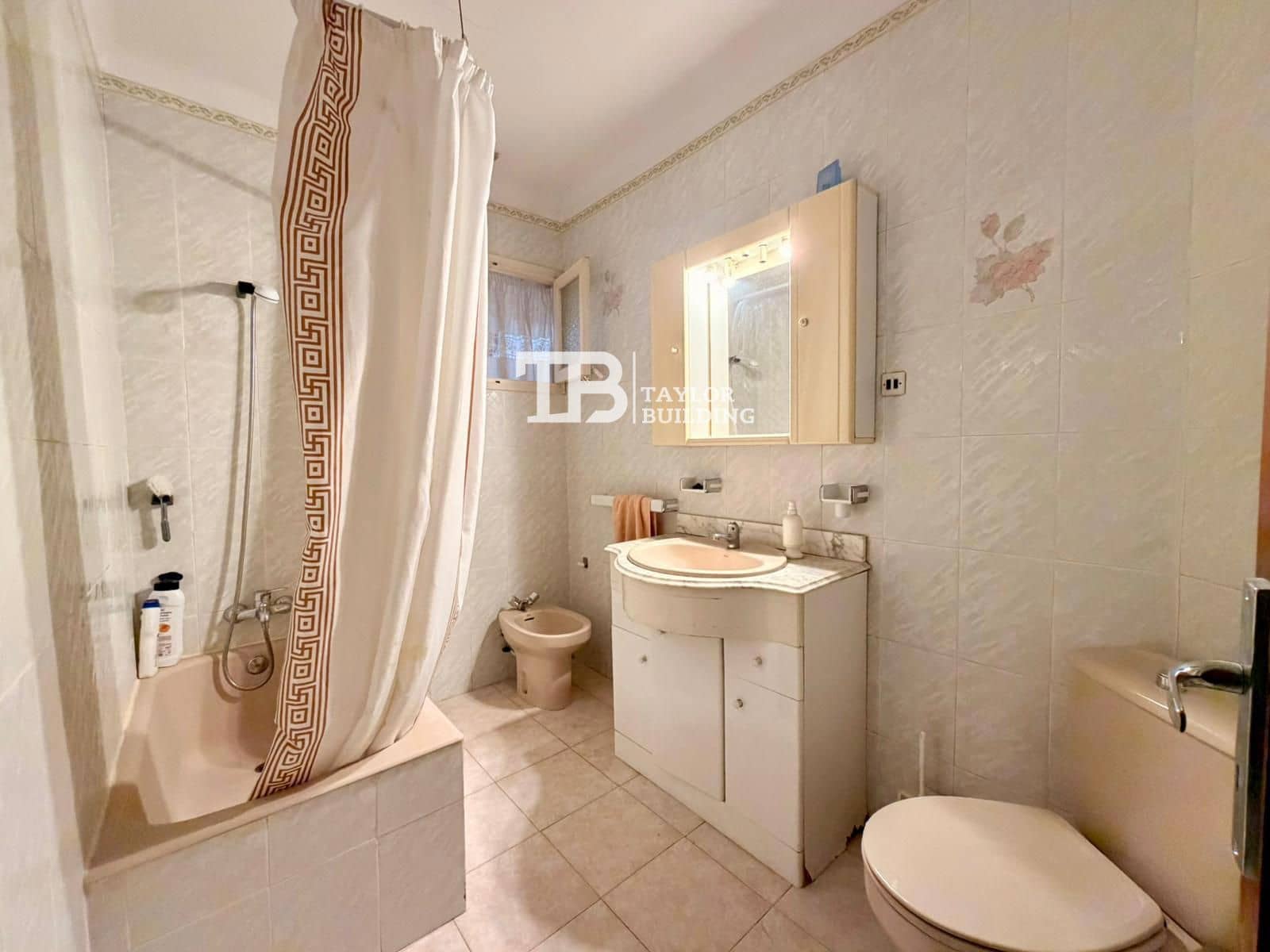 Piso de 4 habitaciones en Palma de Mallorca en venta - 415.000 € (Ref: 9516387)