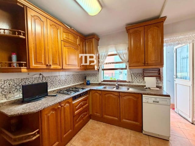 Piso de 4 habitaciones en Plaça de Toros, Palma de Mallorca en venta - 415.000 € (Ref: 9516387)