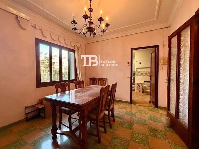 Piso de 4 habitaciones en Plaça de Toros, Palma de Mallorca en venta - 415.000 € (Ref: 9516387)