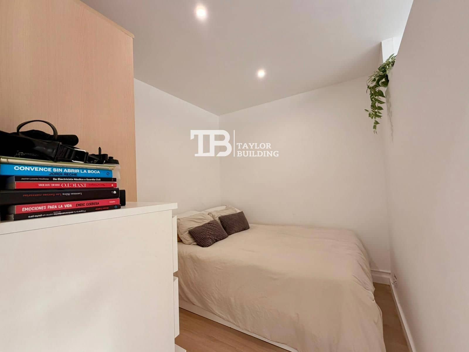 Piso de 1 habitación en Santa Ponsa en venta con piscina - 230.000 € (Ref: 9542601)