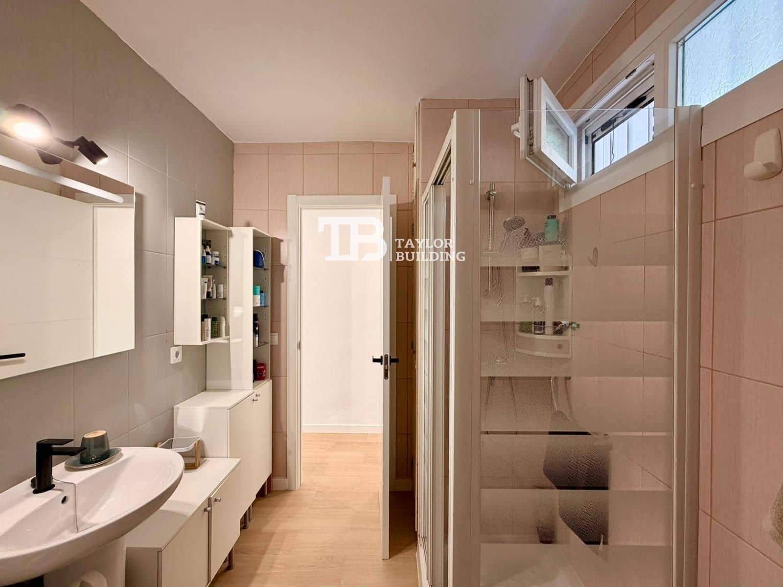 Piso de 1 habitación en Santa Ponsa en venta con piscina - 230.000 € (Ref: 9542601)