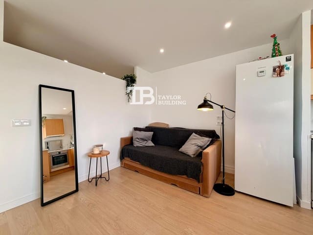 Piso de 1 habitación en Santa Ponsa, Calvià en venta con piscina - 230.000 € (Ref: 9542601)