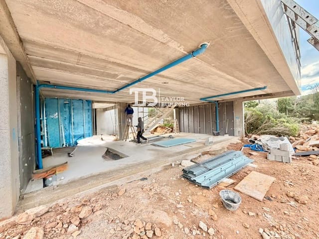 4 bedroom Villa for sale in Sa Torre (Llucmajor), Llucmajor with pool garage - € 2,690,000 (Ref: 9544132)