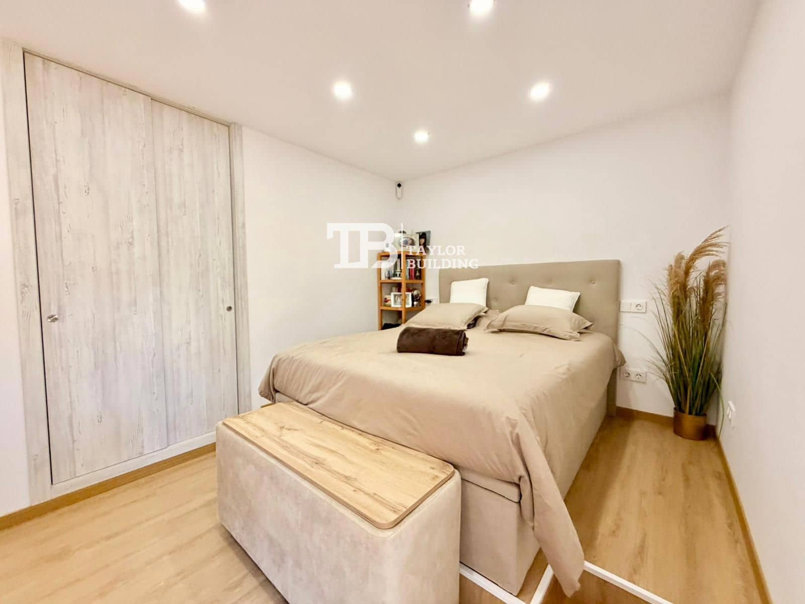 1 sovrum Lägenhet till salu i Santa Ponsa med pool - 335 000 € (Ref: 9559118)