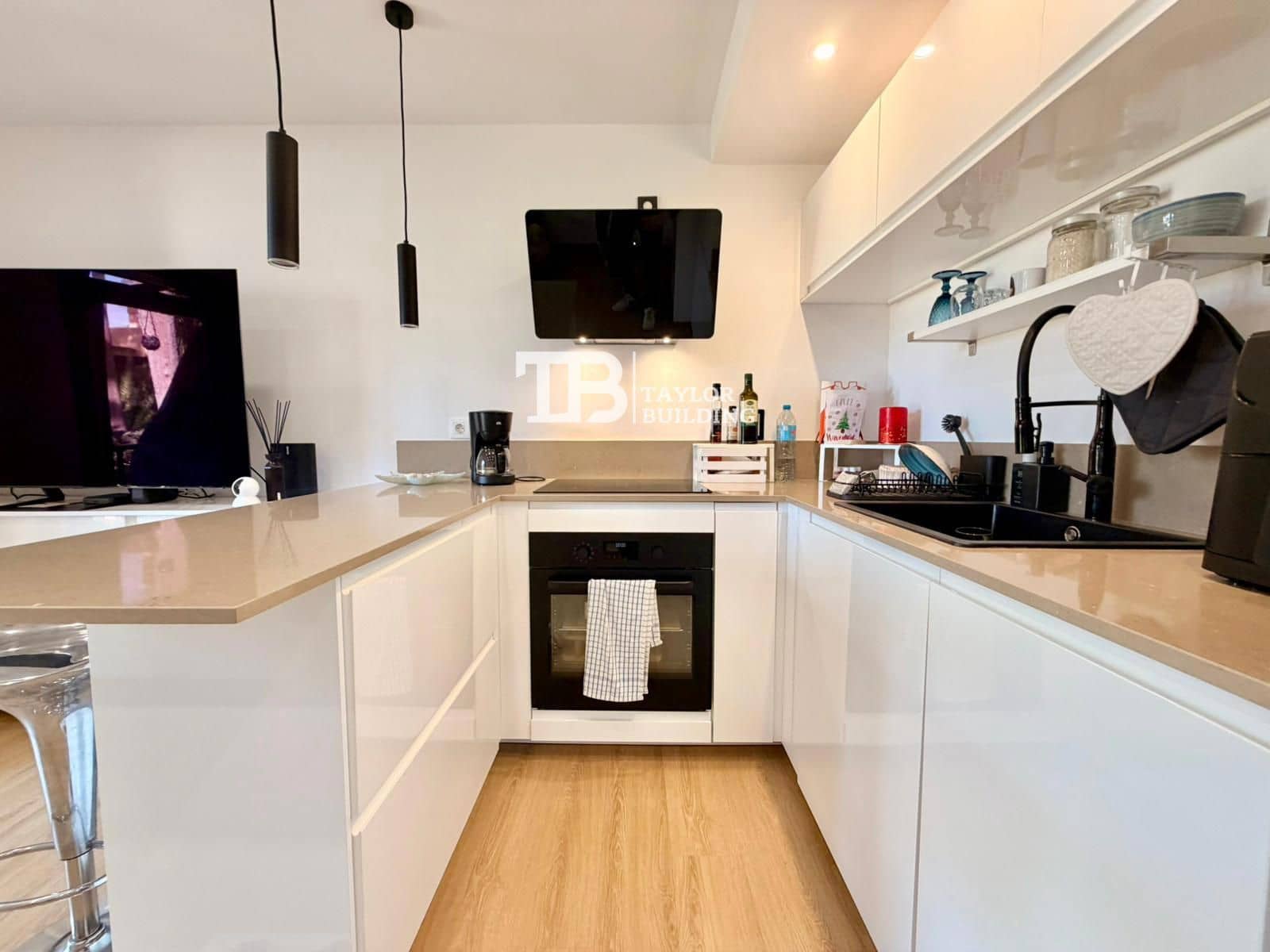 1 sovrum Lägenhet till salu i Santa Ponsa med pool - 335 000 € (Ref: 9559118)