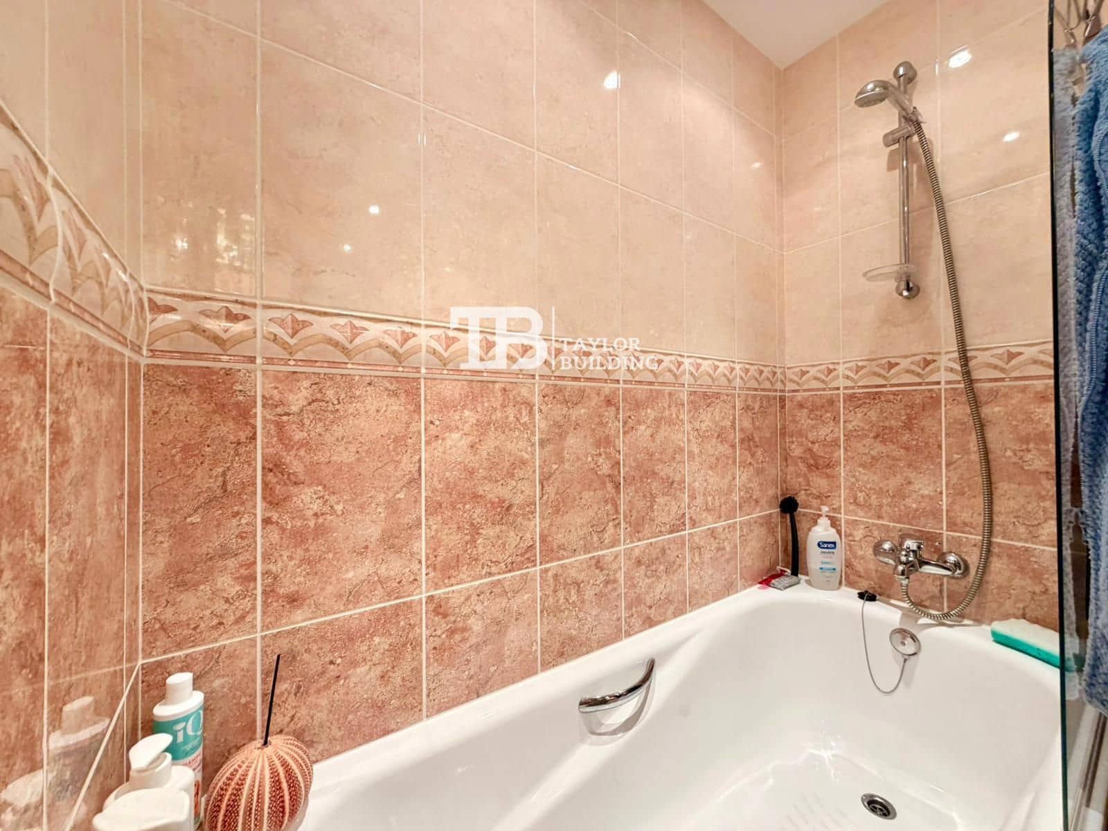 1 sovrum Lägenhet till salu i Santa Ponsa med pool - 335 000 € (Ref: 9559118)